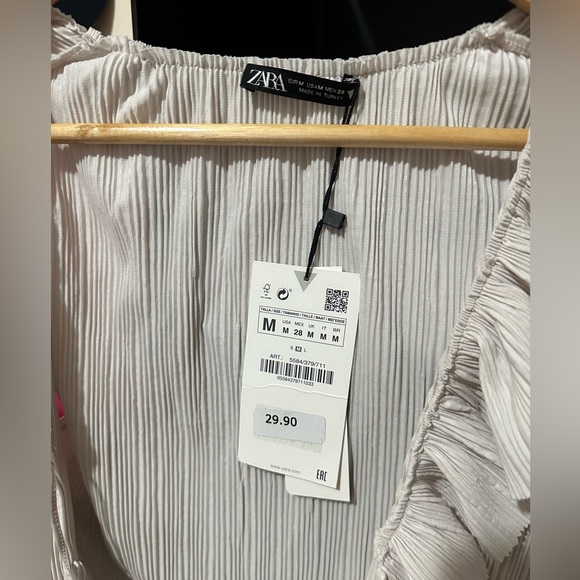 New - Picture 2 of 3